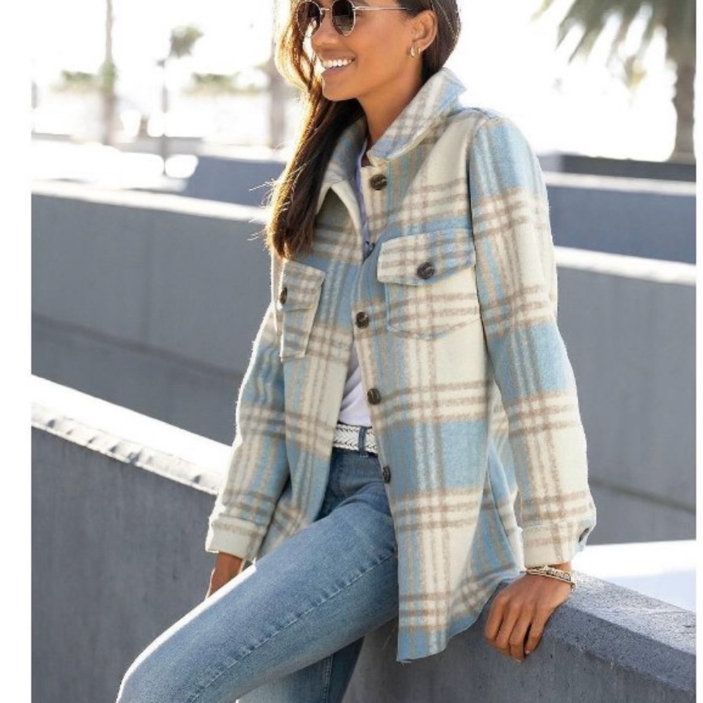 VENUS Blue and Cream Teddy Jacket Oversized Plaid